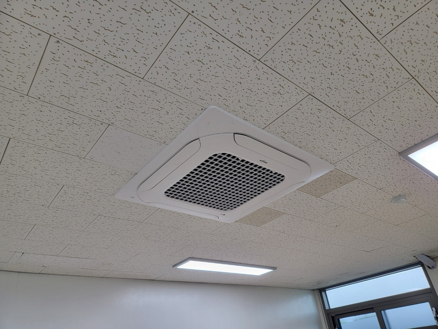 원광중학교 식생활관